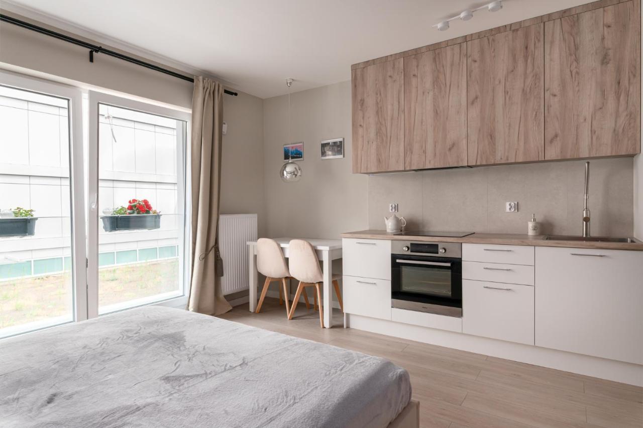 Ultima Apartment Вроцлав Екстериор снимка